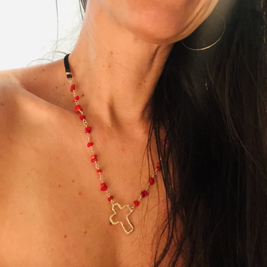 CROSS IN A RED CORAL STONES NECKLACE