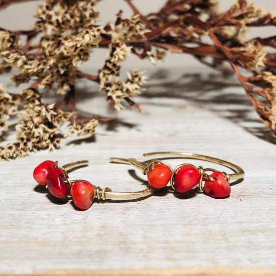 RED CORAL STONE WRAPPED EARRING SMALL