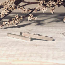 EARRINGS MINIMAL BAR STUDS EARRINGS MINIMAL BAR STUDS