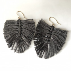 MACRAME LEAVES EARRINGS MACRAME LEAVES EARRINGS