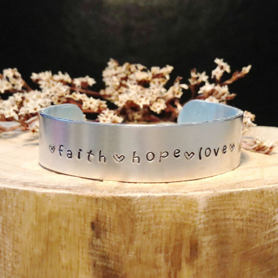 BRACELET FAITH HOPE LOVE