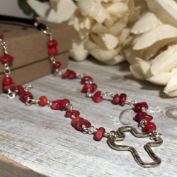 CROSS IN A RED CORAL STONES NECKLACE CROSS IN A RED CORAL STONES NECKLACE