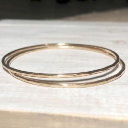 BANGLE HAMMERED BRACELET