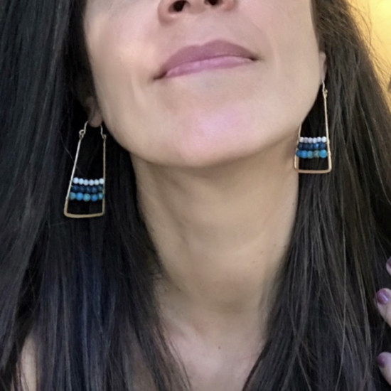 BASIC SEA TRIANGLE EARRINGS BASIC SEA TRIANGLE EARRINGS