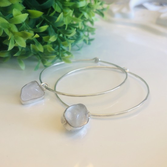 HOOPS EARRINGS WITH NATURAL ROSE STONE HOOPS EARRINGS WITH NATURAL ROSE STONE