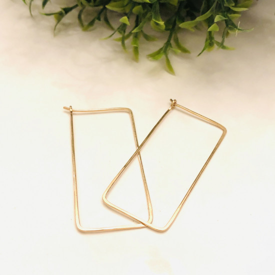 RECTANGULAR HOOP EARRINGS