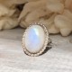 NATURAL RAINBOW MOONSTONE MEDIUM OVAL RING NATURAL RAINBOW MOONSTONE MEDIUM OVAL RING