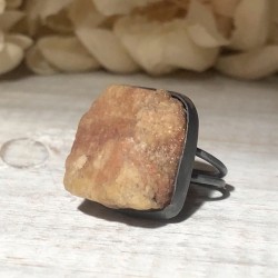 NATURAL RAW SUNSTONE GEMSTONE RING NATURAL RAW SUNSTONE GEMSTONE RING