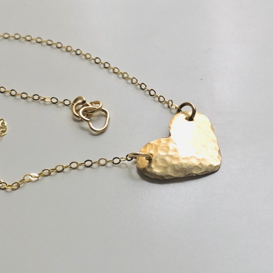 HAMMERED HEART NECKLACE