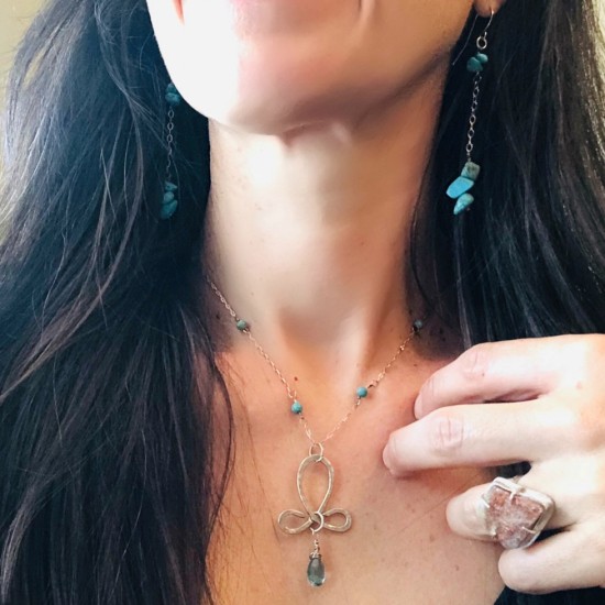 L WITH NATURAL TEAL AQUAMARINE BRIOLETTE NECKLACE L WITH NATURAL TEAL AQUAMARINE BRIOLETTE NECKLACE