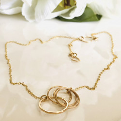MOTHER OF 3 NECKLACE MOTHER OF 3 NECKLACE